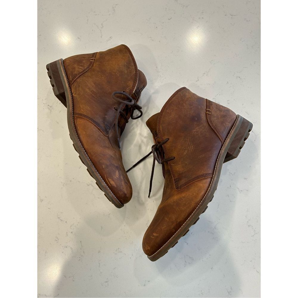 Kodiak McKernan Men’s brown distressed leather chukka boots size 11